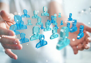 teamverstaerkung 320x220 - Firmengeschichte