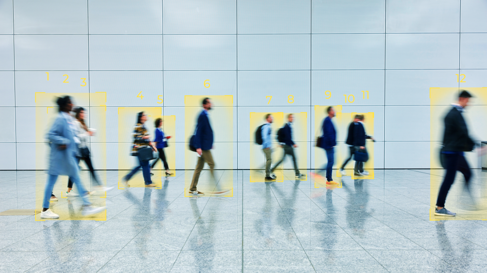 Blickfeld LiDAR Lösungen airport people counting stock image blickfeld lidar - Blickfeld LiDAR Lösungen